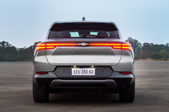 Chevrolet-Equinox-EV-8006