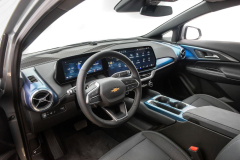 Chevrolet-Equinox-EV-8425