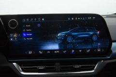 Chevrolet-Equinox-EV-8479