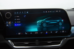Chevrolet-Equinox-EV-8481